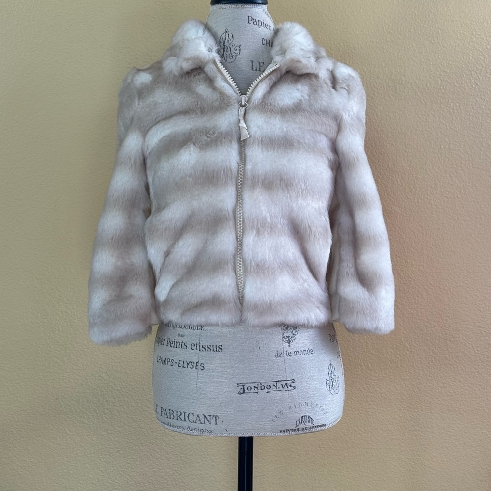 Juicy Couture Rare Cream Faux Fur Jacket With Leather Petite Excellent Condition - Picture 3 of 13